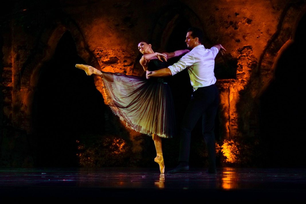 b26cf011-692b-42fe-a1a5-58b3d91b4fde